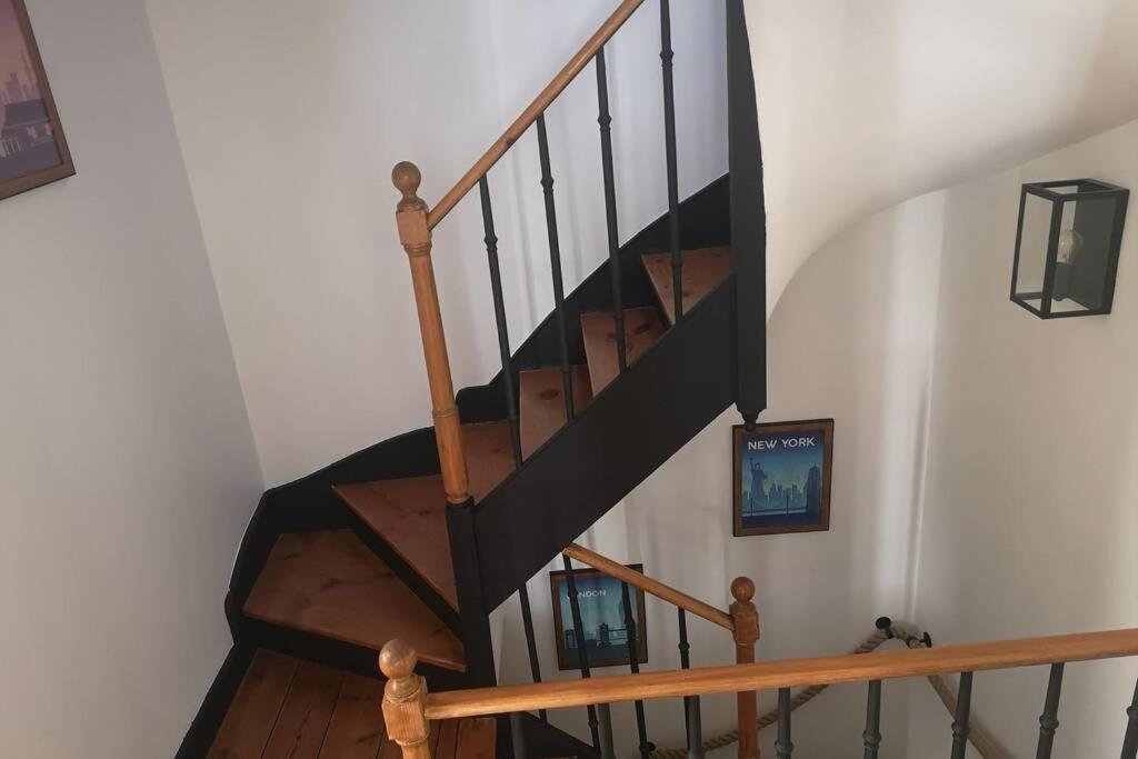 Appartement Au Coeur Des Remparts Boulogne-sur-Mer Esterno foto