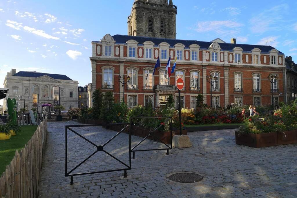 Appartement Au Coeur Des Remparts Boulogne-sur-Mer Esterno foto